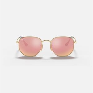 Hexagonal flat lenses